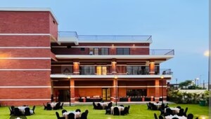 5 BHK Villa – Exterior View View at Prestige Nirvana, Rajendra Nagar - for Sale