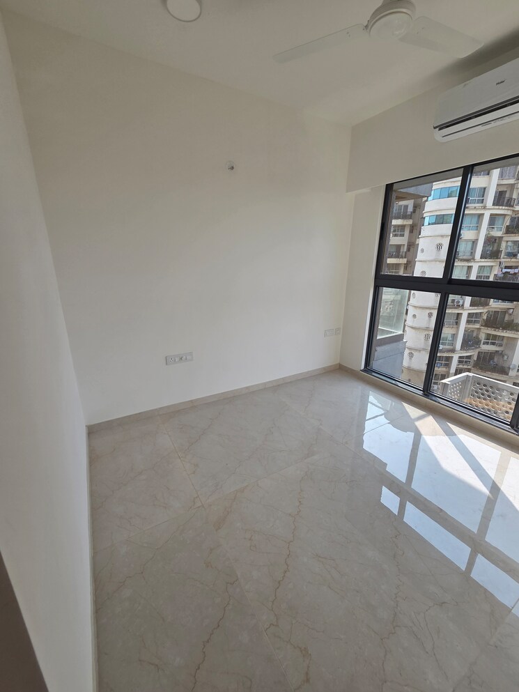 Balcony, godrej-urban-park 3 Bedroom 1050 Sq.Ft. Apartment In Chandivali Mumbai 9454383