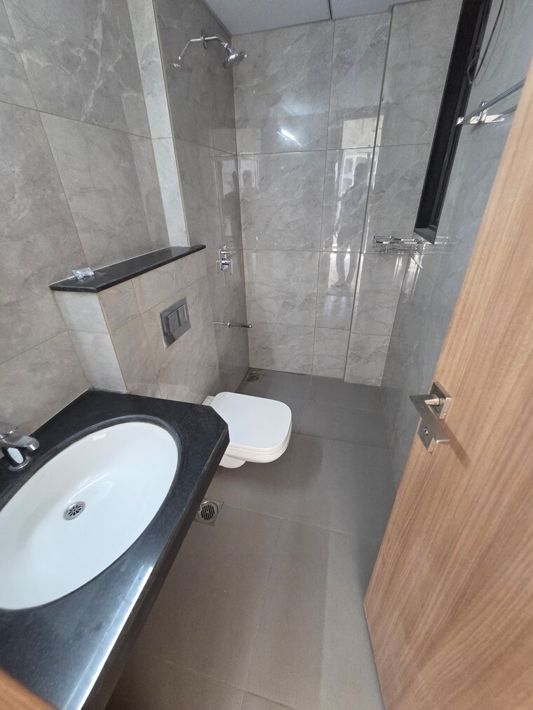 Bathroom, godrej-urban-park 3 Bedroom 1050 Sq.Ft. Apartment In Chandivali Mumbai 9454383