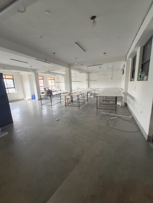 Parking in  Office Space at Mansarovar – for Rent