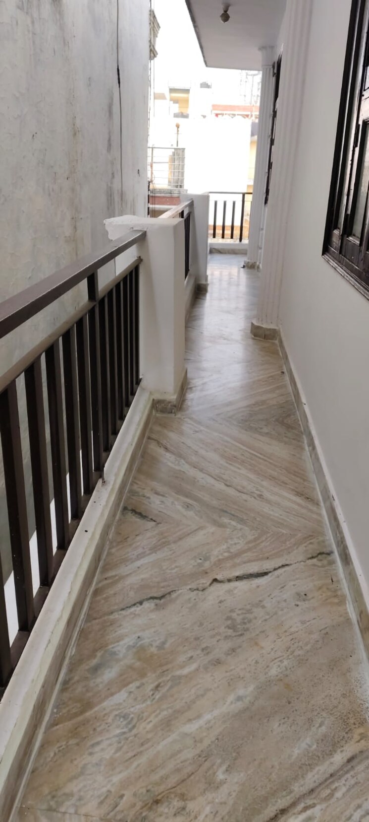 Balcony, saket 1 Bedroom 600 Sq.Ft. Builder Floor In Saket Delhi 9454410