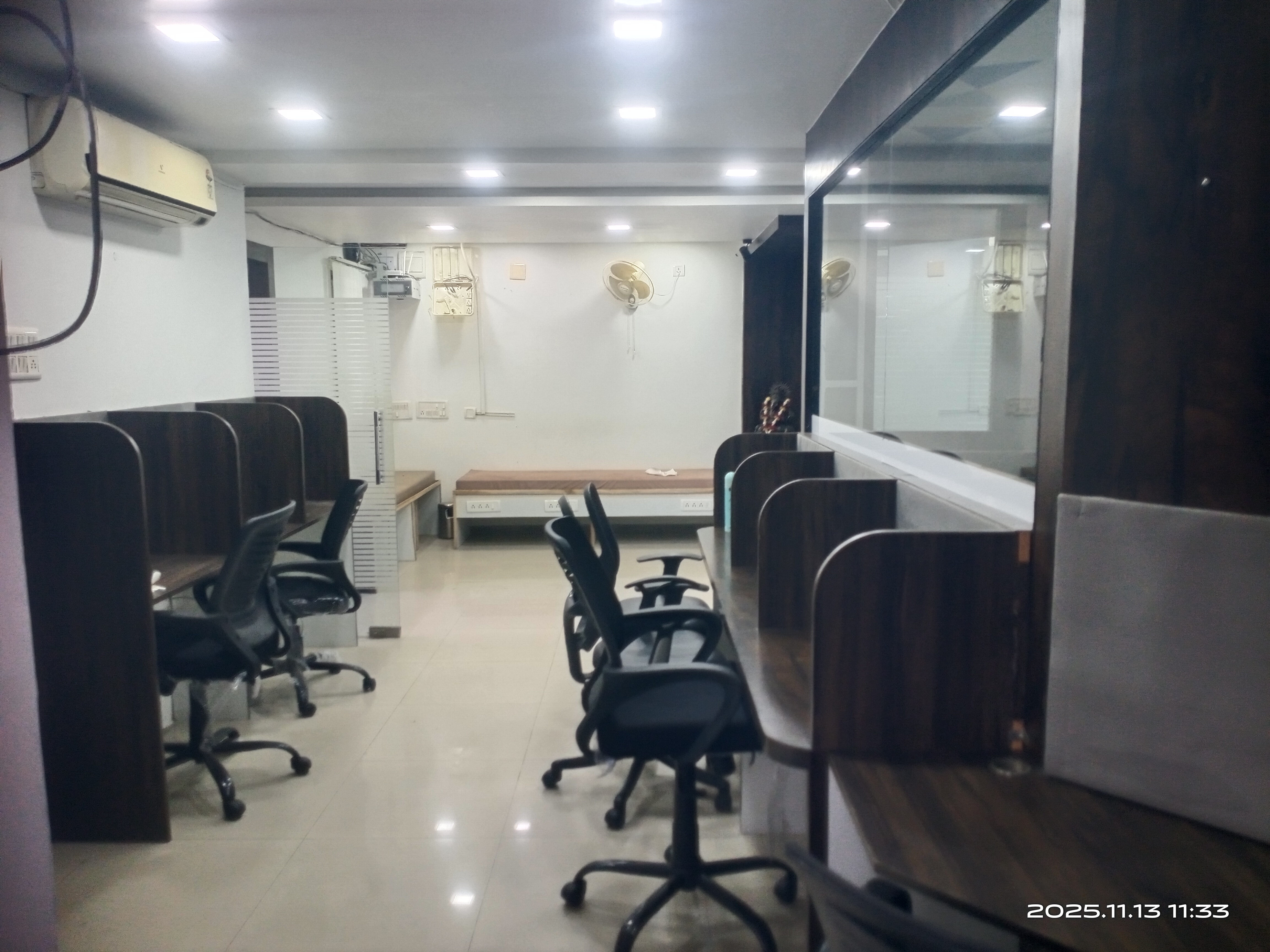 Office Space For Rent in Old Padra Road