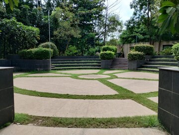 3.5 BHK Apartment – Garden View at Kumar Kruti, Kalyani Nagar - for Rent