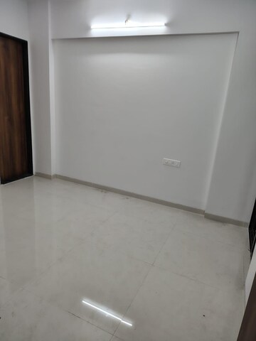 Room in 2 BHK Apartment at Wadgaon Sheri – for Rent