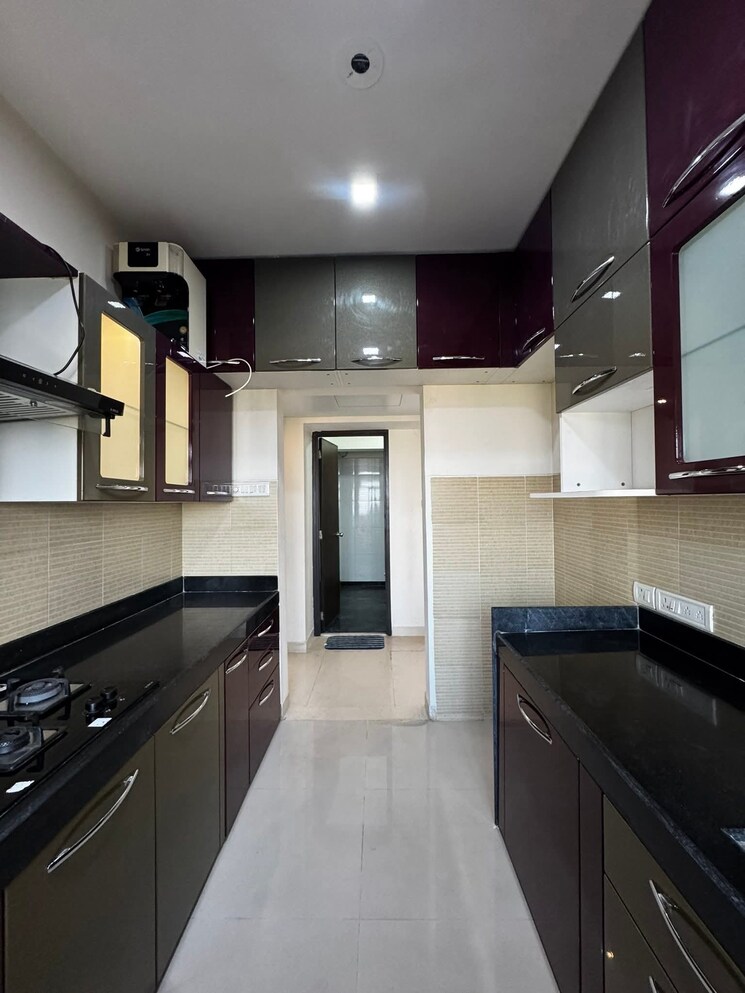 Kitchen, lodha-splendora 3 Bedroom 1250 Sq.Ft. Apartment In Ghodbunder Road Thane 9454484
