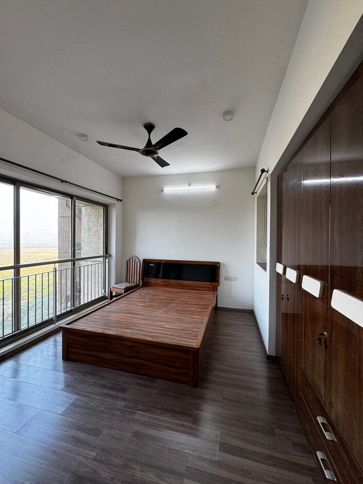 Bedroom, lodha-splendora 3 Bedroom 1250 Sq.Ft. Apartment In Ghodbunder Road Thane 9454484