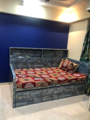 Bedroom in 1 BHK Apartment at Lodha Amara, Kolshet Road – for Rent