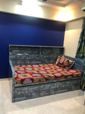 Bedroom in 1 BHK Apartment at Lodha Amara, Kolshet Road – for Rent