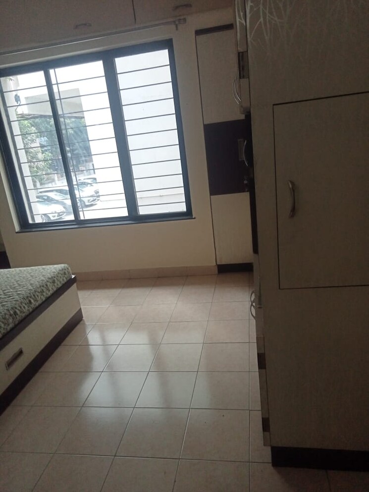 Bathroom, vikas-kiran-apartment 2 Bedroom 1000 Sq.Ft. Apartment In Aundh Pune 9454500