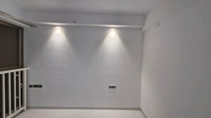 Room in 4 BHK Apartment at Wadgaon Sheri – for Rent