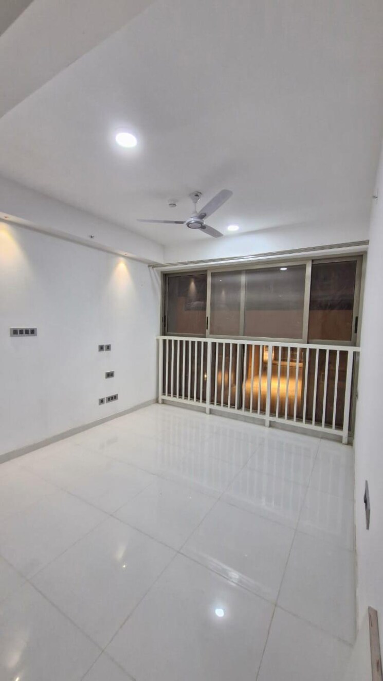 undefined, wadgaon sheri 4 Bedroom 1600 Sq.Ft. Apartment In Wadgaon Sheri Pune 9454502