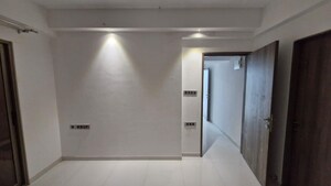 Room in 4 BHK Apartment at Wadgaon Sheri – for Rent