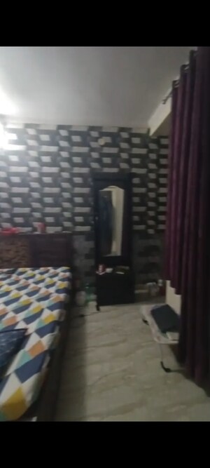 Bathroom in 3 BHK Builder Floor at Maya Homes, Indrapuram – for Rent