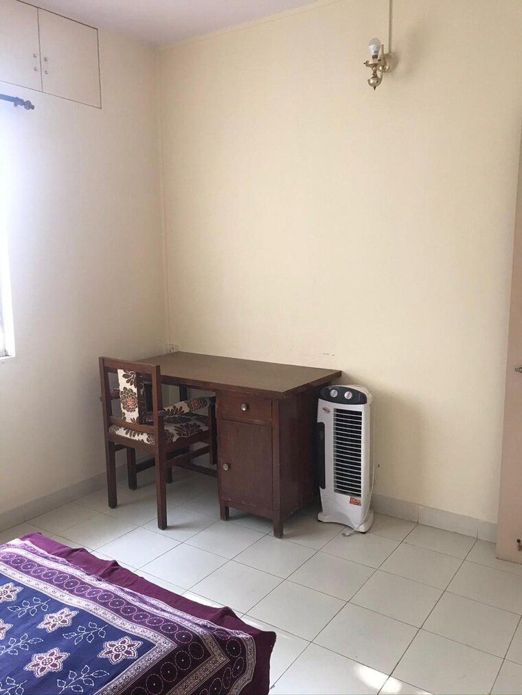 Room, dnv-elite-gardens 2 Bedroom 1000 Sq.Ft. Apartment In Aundh Pune 9454509