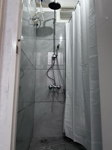 Bathroom in 4 BHK Independent House at Hsr Layout – for Rent