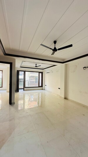4 BHK Builder Floor For Rent in Saket