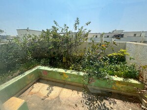 Swimming Pool in 3 BHK Apartment at Vaishnavi  Orchids, Kaikondrahalli – for Rent