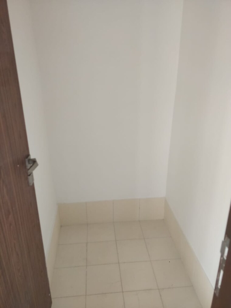 Bathroom, omkar-alta-monte 3 Bedroom 2621 Sq.Ft. Apartment In Malad East Mumbai 9454550