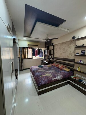 2 BHK Apartment For Sale in Oakland Park, Andheri West