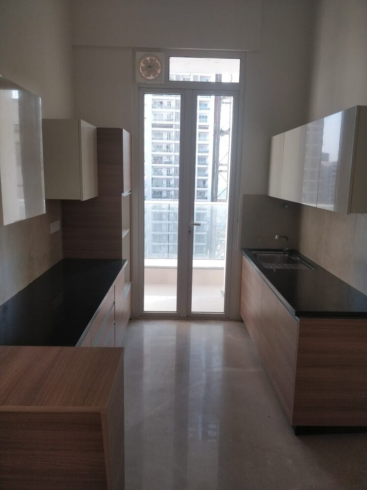 Kitchen, omkar-alta-monte 3 Bedroom 1692 Sq.Ft. Apartment In Malad East Mumbai 9454583