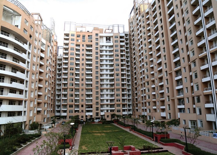 Exterior View, raheja-vedaanta 3 Bedroom 1790 Sq.Ft. Apartment In Sector 108 Gurgaon 9454588