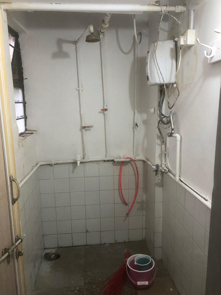 Bathroom, sai-angan-pimple-nilakh 1 Bedroom 500 Sq.Ft. Apartment In Pimple Nilakh Pune 9454603