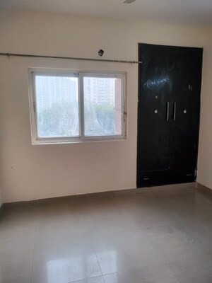 Room in 2 BHK Apartment at Nimbus The Hyde park, Sector 78 – for Rent