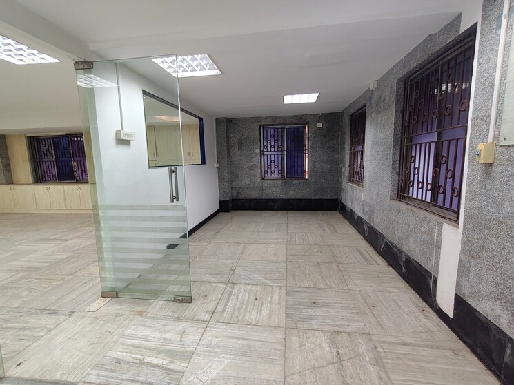 undefined, vadapalani Commercial Office Space in IT/SEZ 3500 Sq.Ft. In Vadapalani Chennai 9454579
