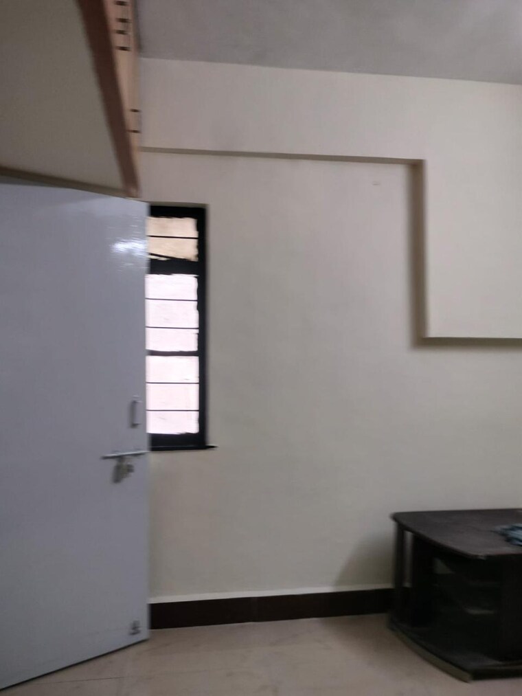 Room, suvarnayug-loksangam-vihar 2 Bedroom 1050 Sq.Ft. Apartment In Aundh Pune 9454631