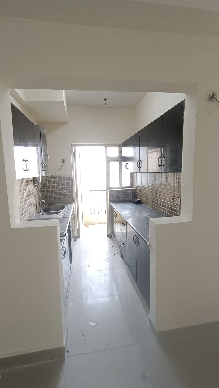 Kitchen, nimbus-the-hyde-park 2 Bedroom 1080 Sq.Ft. Apartment In Sector 78 Noida 9454628