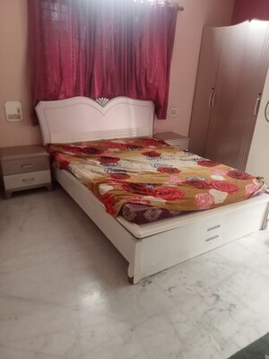 Bedroom in 1 BHK Apartment at Shridhar Apartment Aundh, Aundh – for Rent