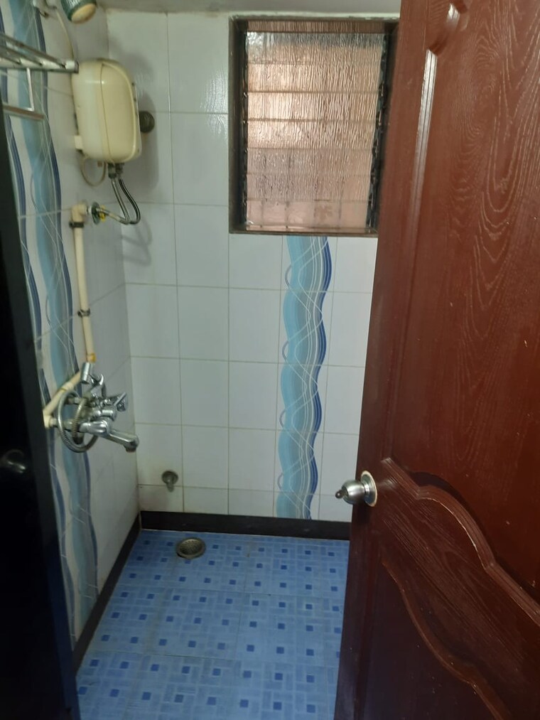 Bathroom, tanishka-vikrant 1 Bedroom 600 Sq.Ft. Apartment In Ghatkopar East Mumbai 9454696