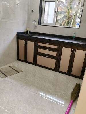 Bedroom in 1 BHK Apartment at Ashirwad CHS Santacruz East, Santacruz East – for Rent