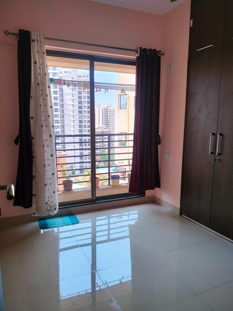 Room, sanghvi-hills 1 Bedroom 652 Sq.Ft. Apartment In Ghodbunder Road Thane 9454748