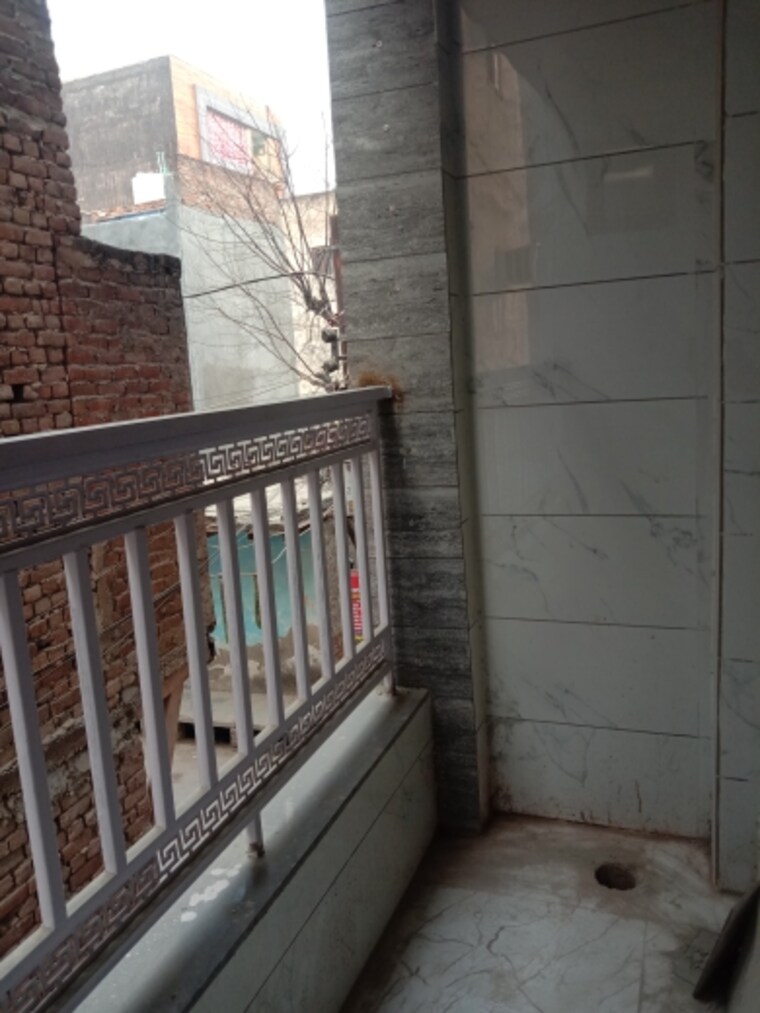 Balcony, dwarka mor 2 Bedroom 423 Sq.Ft. Builder Floor In Dwarka Mor Delhi 9454759