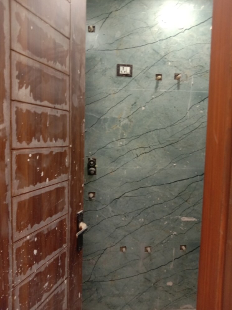 Balcony, dwarka mor 2 Bedroom 423 Sq.Ft. Builder Floor In Dwarka Mor Delhi 9454759