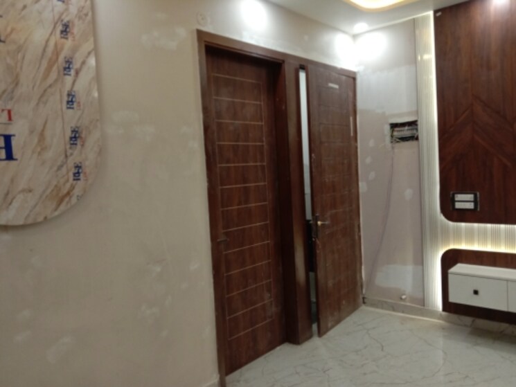 Room, dwarka mor 2 Bedroom 423 Sq.Ft. Builder Floor In Dwarka Mor Delhi 9454759