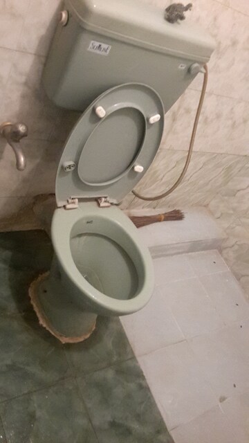 Bathroom in 1 RK Independent House at Rt Nagar – for Rent