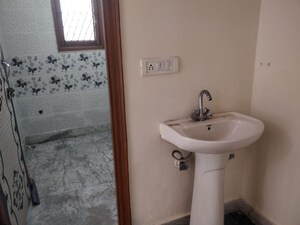 Bathroom in 3 BHK Builder Floor at Mayur Vihar Phase 1 – for Rent