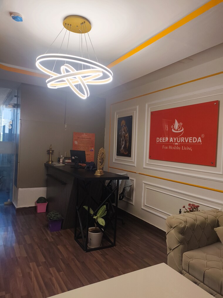  Parking, sector 74 Commercial Office Space 5000 Sq.Ft. In Sector 74 Mohali 9454815