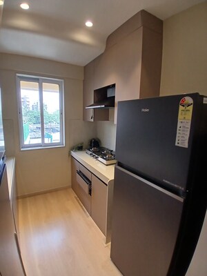 Furnished Amenities in 2 BHK Apartment at Avant Hillway, Goregaon East – for Rent