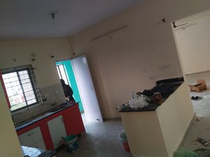 Furnished Amenities in 3.5 BHK Apartment at Rapti Apartment, Gomti Nagar – for Rent
