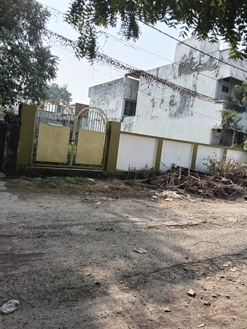  Plot For Sale in Aliganj