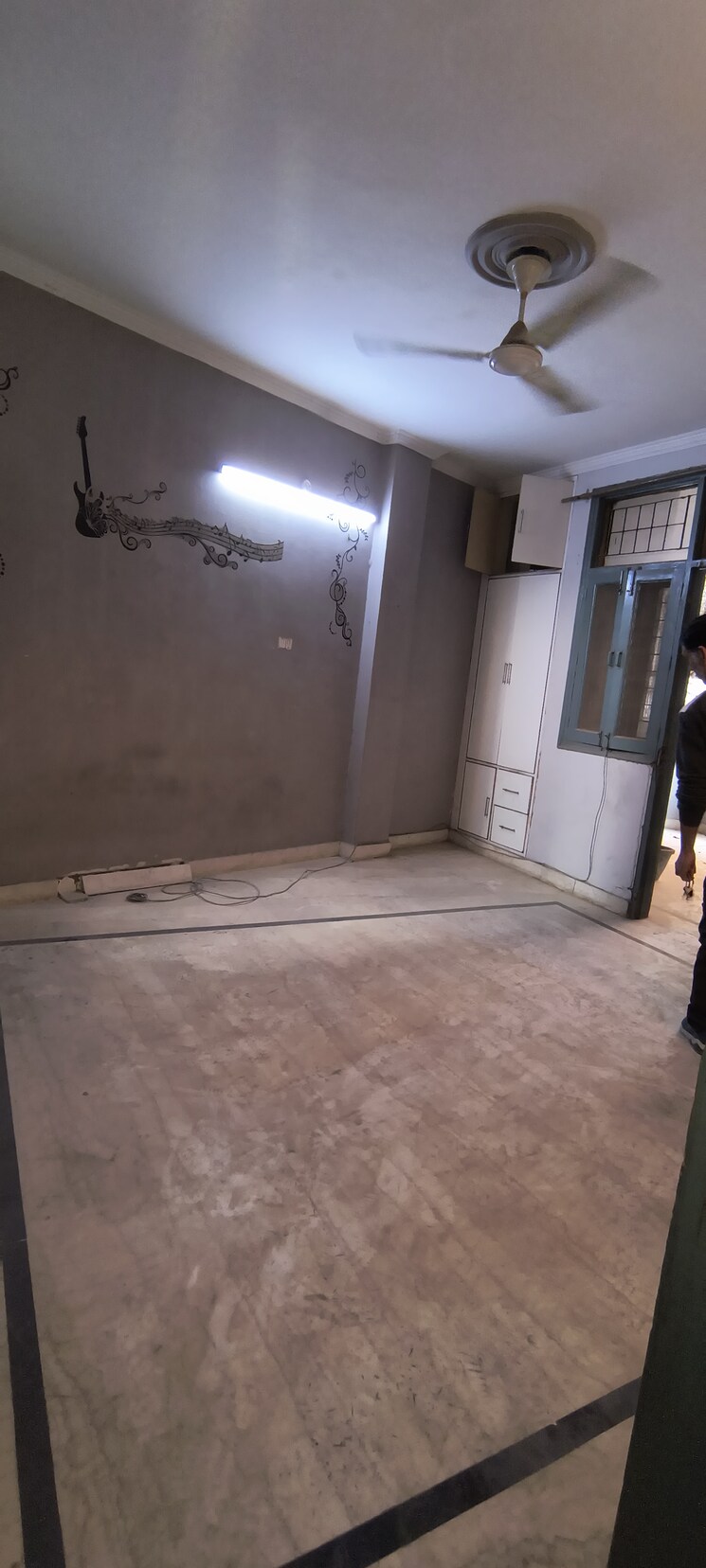 Bathroom, khirki extension 3 Bedroom 1260 Sq.Ft. Builder Floor In Khirki Extension Delhi 9454868