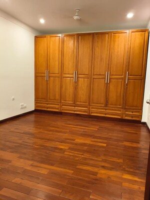 Room in 3 BHK Builder Floor at Anand Niketan – for Rent