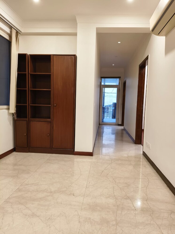Room, anand niketan 3 Bedroom 2200 Sq.Ft. Builder Floor In Anand Niketan Delhi 9454878