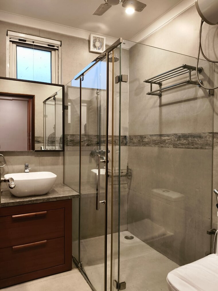 Kitchen, anand niketan 3 Bedroom 2200 Sq.Ft. Builder Floor In Anand Niketan Delhi 9454878