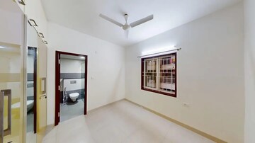 Room in 3 BHK Apartment at Mana Uber Verdant, Sarjapur Road – for Sale