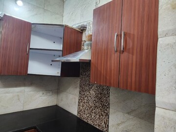 Kitchen in 2 BHK Builder Floor at East of Kailash Block-B RWA, East Of Kailash – for Rent