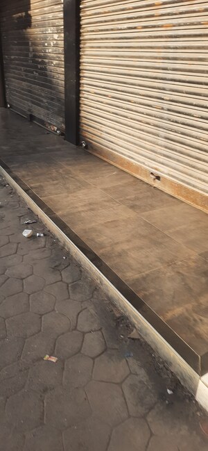  Shop For Rent in Bandra West